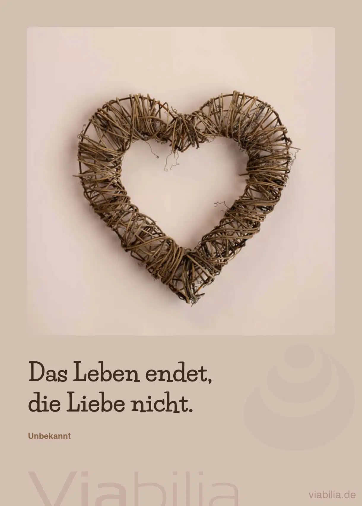 Spruch für Trauerkarte: Liebe endet nicht